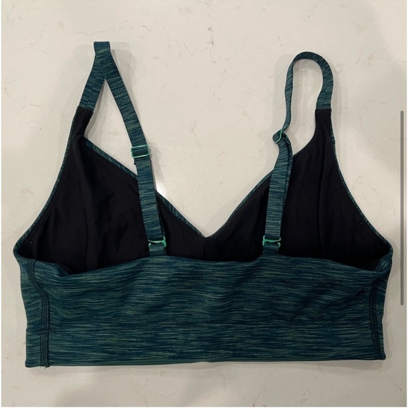 Outdoor Voices Green Flow Freeform Bralette Sports Bra - Picture 3 of 6